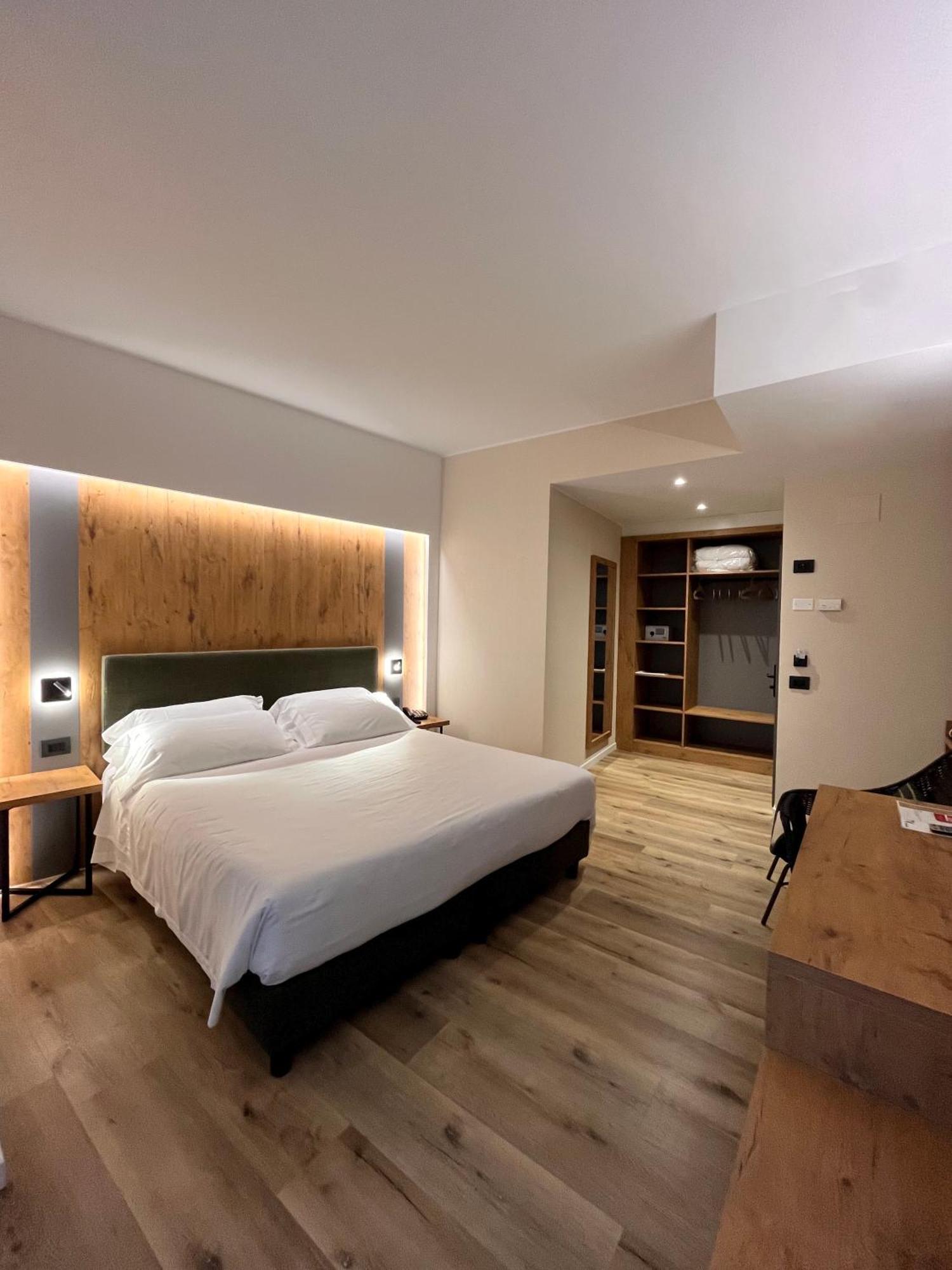 Hotel America Trento Dış mekan fotoğraf